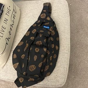 like new! KAVU Original Rope Sling Bag Polyester Crossbody Backpack - Pine Cones